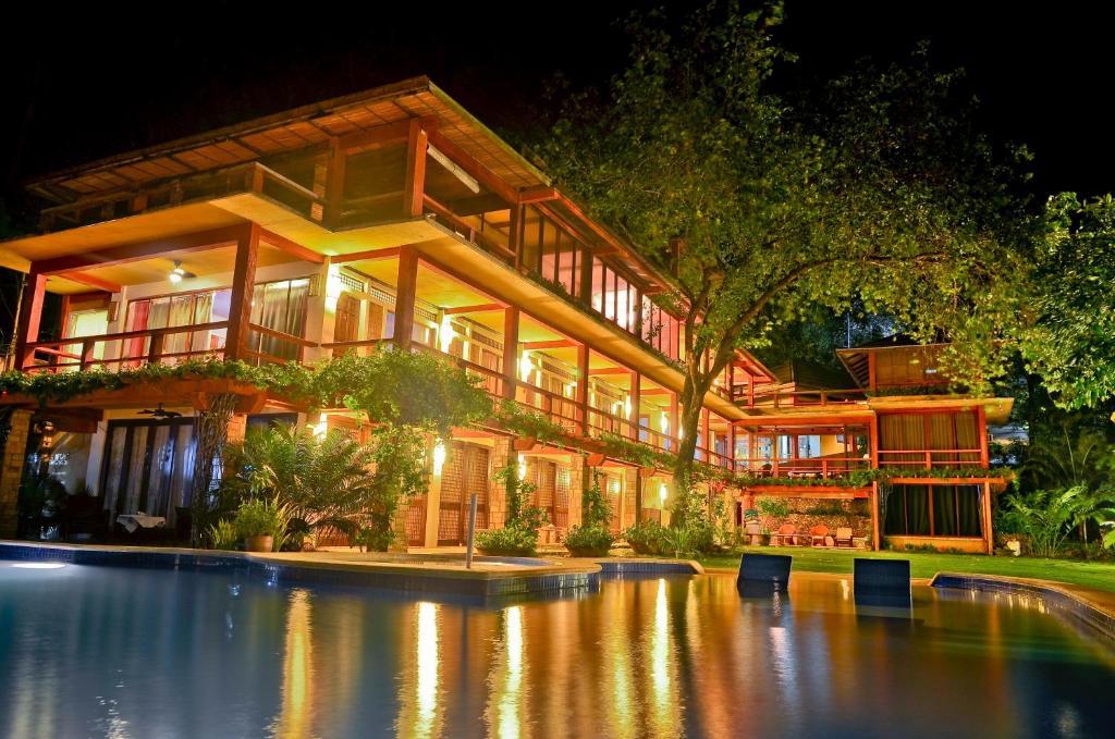 Punta Bulata White Beach Resort & Spa Cauayan  Eksteriør bilde