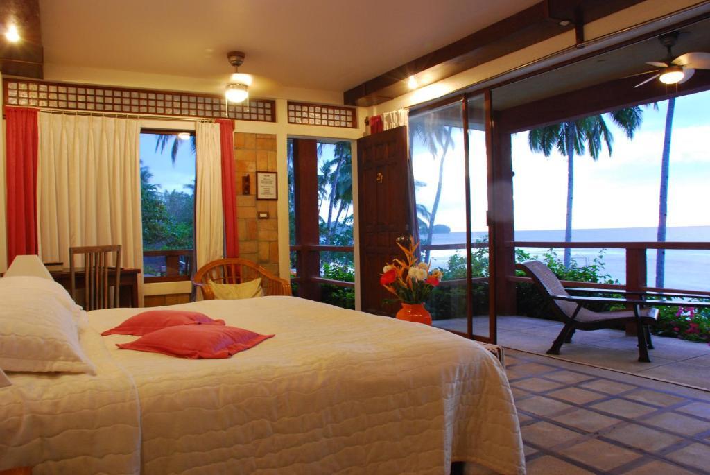 Punta Bulata White Beach Resort & Spa Cauayan  Rom bilde