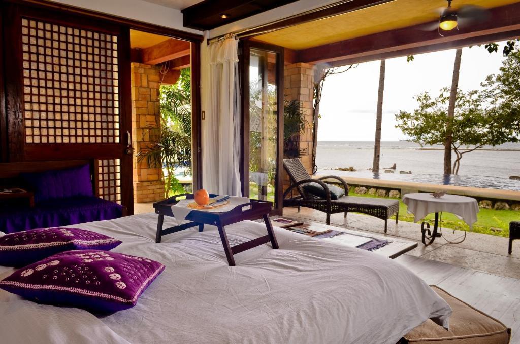 Punta Bulata White Beach Resort & Spa Cauayan  Rom bilde