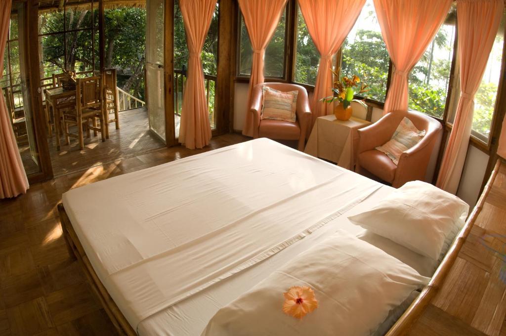 Punta Bulata White Beach Resort & Spa Cauayan  Rom bilde